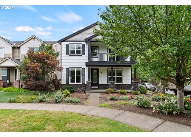 Property at 5301 SE Verbena Pl, Hillsboro, OR 97123, 4 beds, 2.5 baths