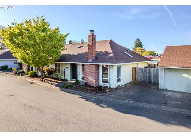 Property at 14225 SW Rocklynn Pl, Beaverton, OR 97005, 2 beds, 2 baths