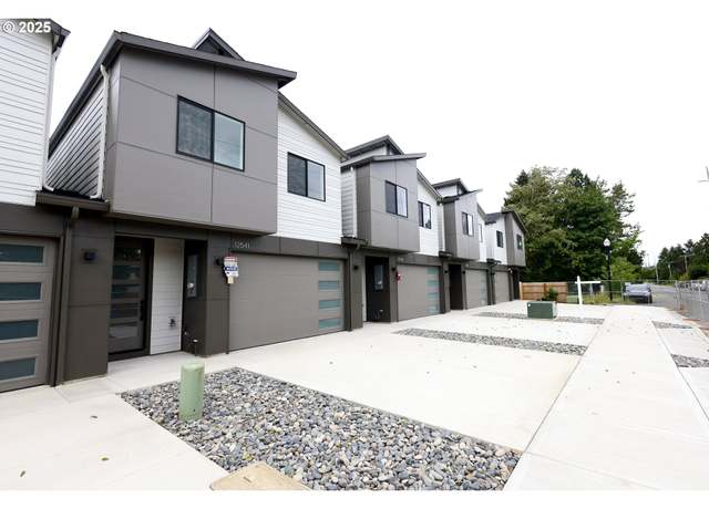 Property at 12607 NE 114th St, Vancouver, WA 98682, 18 beds, 18 baths