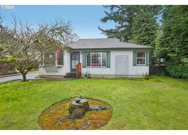 Property at 4206 SE Risley Ave, Milwaukie, OR 97267, 2 beds, 1 bath