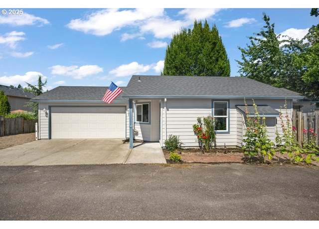 Property at 19027 SW Strickland Dr, Beaverton, OR 97007, 3 beds, 2 baths