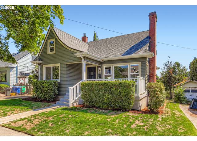 Property at 7336 SE 19th Ave, Portland, OR 97202, 3 beds, 1 bath