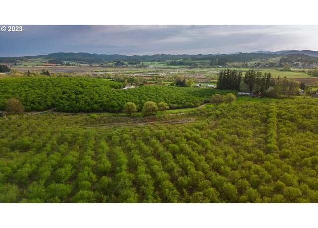 Property at 42680 SW Gaston Rd, Gaston, OR 97119