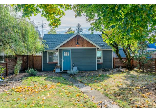 Property at 6146 SE Lexington St, Portland, OR 97206, 2 beds, 1 bath