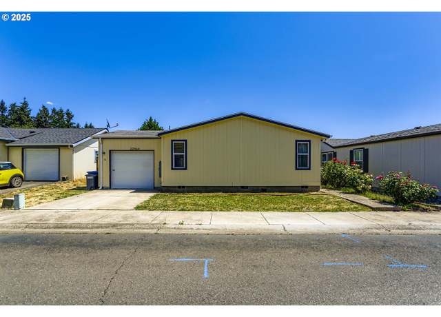 Property at 20964 Brentwood Ct NE, Donald, OR 97020, 3 beds, 2 baths