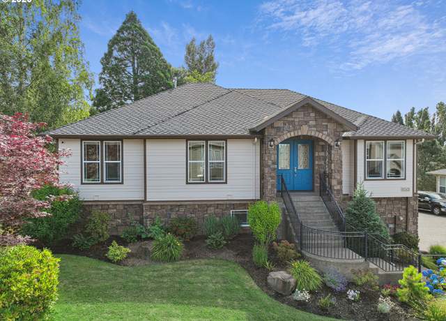 Property at 1543 SW Walters Loop, Gresham, OR 97080, 4 beds, 3 baths