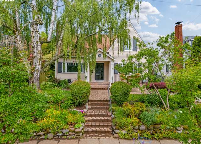 Property at 4415 SE Stark St, Portland, OR 97215, 3 beds, 2 baths