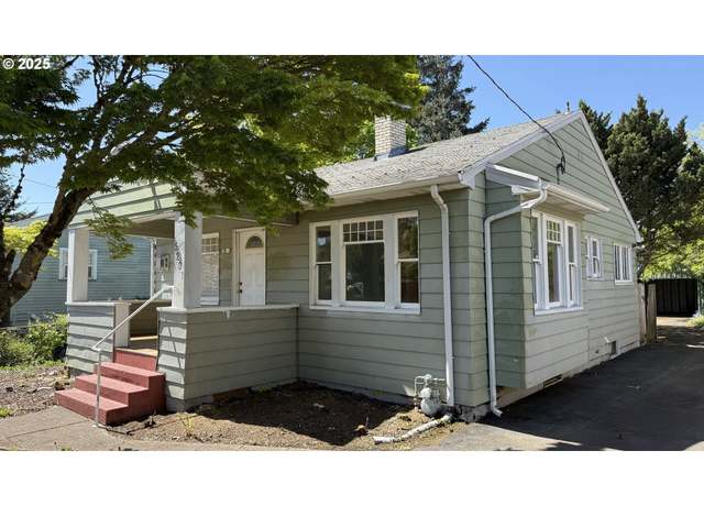Property at 5201 SE 68th Ave, Portland, OR 97206, 2 beds, 1 bath