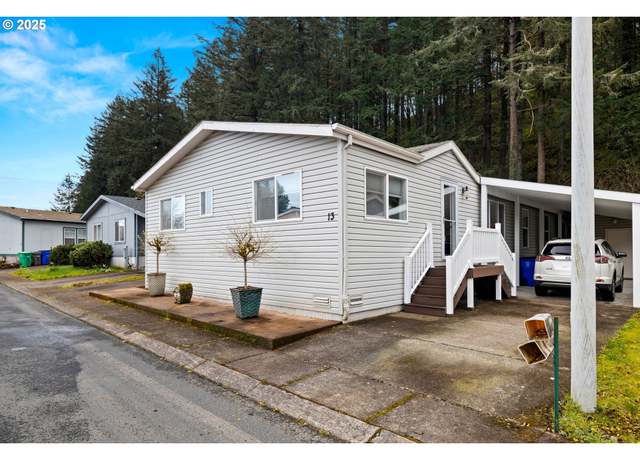 Property at 15768 SE Powell Blvd #13, Portland, OR 97236, 3 beds, 2 baths