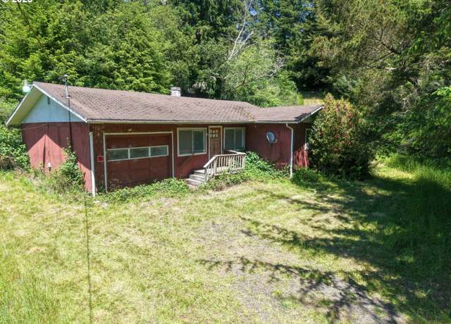 Property at 60422 Foxglove Rd, Coos Bay, OR 97420, 3 beds, 1 bath
