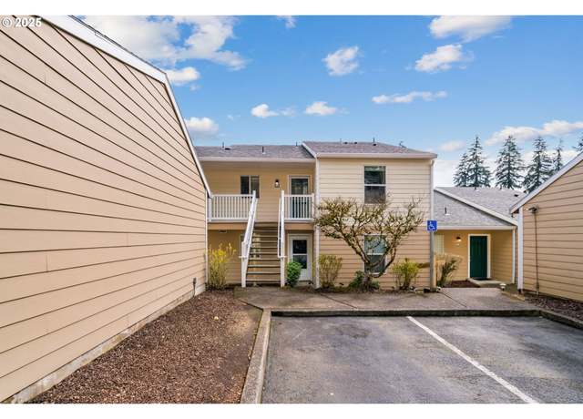 Property at 13216 NE Salmon Creek Ave Unit E8, Vancouver, WA 98686, 2 beds, 2 baths