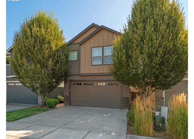 Property at 2609 NE 131st Ave, Vancouver, WA 98684, 3 beds, 2.5 baths