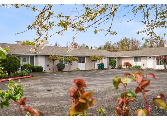 Property at 1700 NE 231st Ct, Wood Village, OR 97060, 7 beds, 4 baths