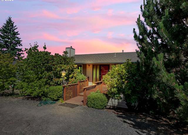 Property at 22805 SW Highland Dr, Sherwood, OR 97140, 3 beds, 2 baths