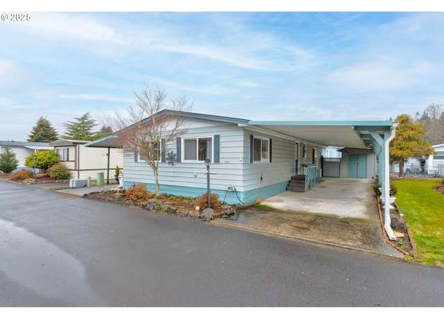 Property at 2451 Kingfisher Ln, Kelso, WA 98626, 3 beds, 2 baths