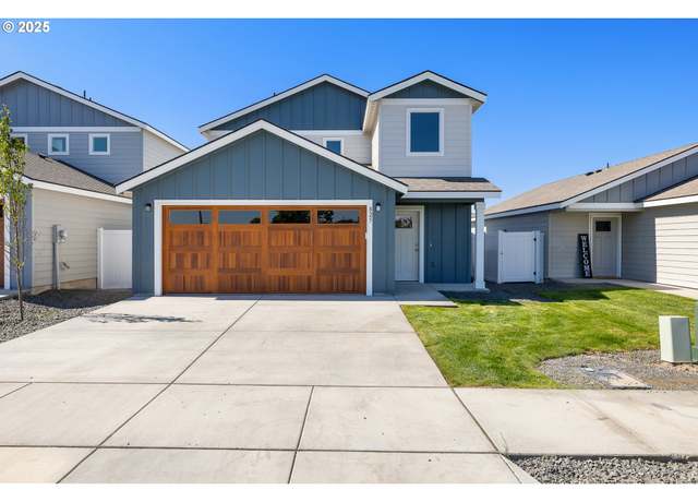 Property at 825 Tinley St, Stanfield, OR 97875, 3 beds, 2 baths