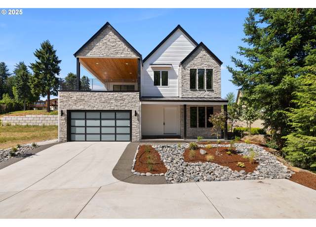 Property at 16738 SE 44th Cir, Vancouver, WA 98683, 4 beds, 2.5 baths