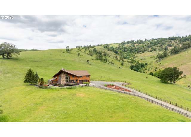 Property at 325 Beals Creek Rd, Canyonville, OR 97417, 3 beds, 2 baths