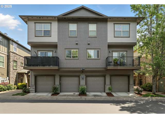Property at 672 NE Newstead Ln, Hillsboro, OR 97006, 2 beds, 1 bath