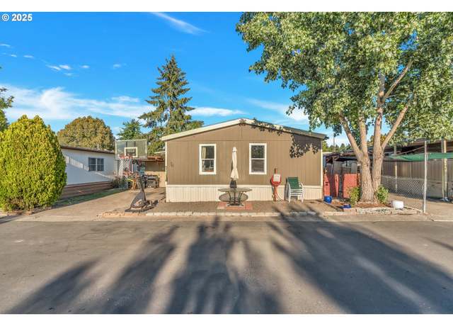 Property at 5885 NE Jacobson St #70, Hillsboro, OR 97124, 3 beds, 2 baths
