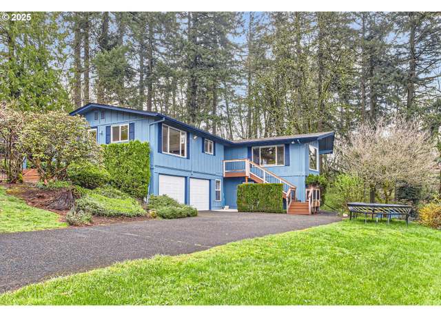 Property at 21240 S Wisteria Rd, West Linn, OR 97068, 4 beds, 3 baths