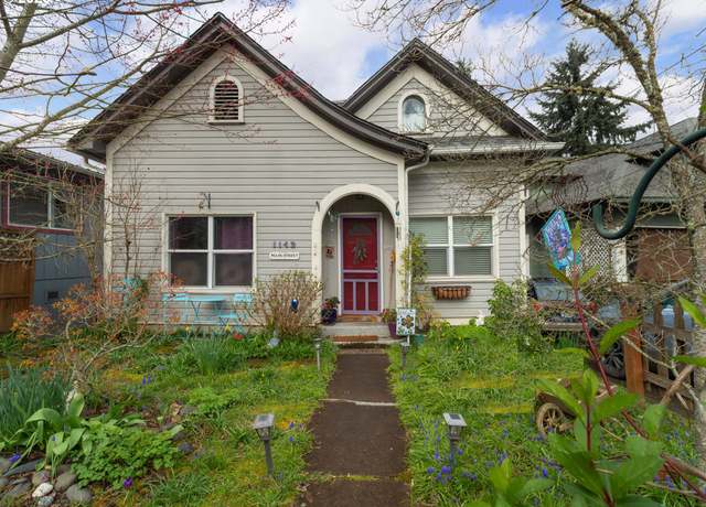 Property at 1142 SE Main St, Roseburg, OR 97470, 4 beds, 1.5 baths