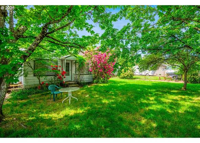 Property at 403 409 NE 156th Ave, Portland, OR 97230, 3 beds, 2.5 baths