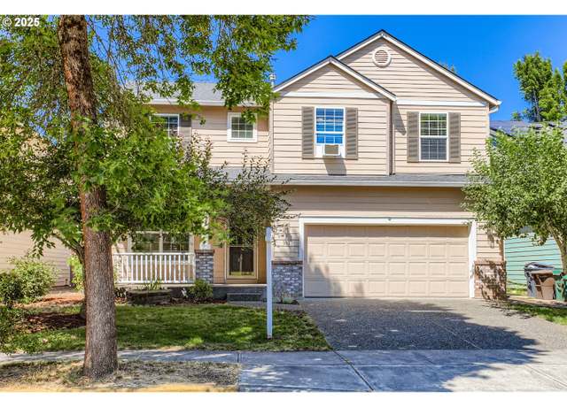 Property at 555 NW Hertel St, Hillsboro, OR 97124, 3 beds, 2.5 baths