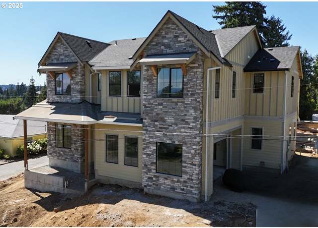 Property at 4190 Cornwall St, West Linn, OR 97068, 5 beds, 4 baths