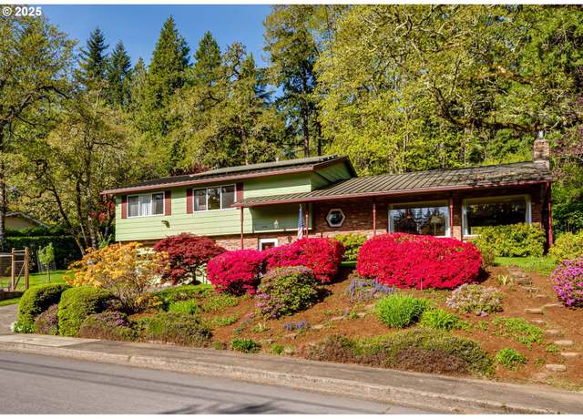 Property at 3290 Fillmore St, Eugene, OR 97405, 4 beds, 2.5 baths