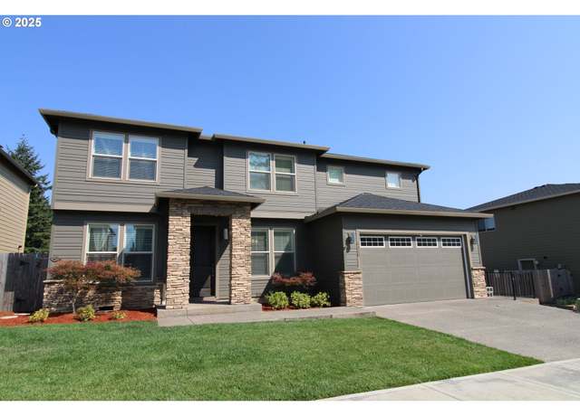 Property at 4014 NE Tacoma Ct, Camas, WA 98607, 4 beds, 3.5 baths