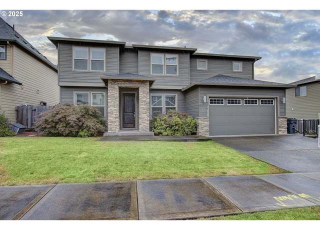 Property at 4014 NE Tacoma Ct, Camas, WA 98607, 4 beds, 3.5 baths