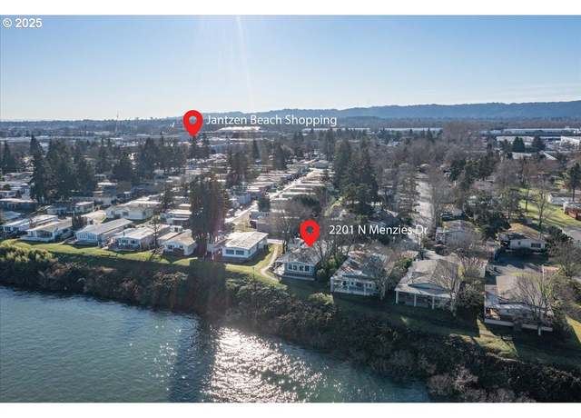 Property at 2201 N Menzies Dr, Portland, OR 97217, 2 beds, 2 baths