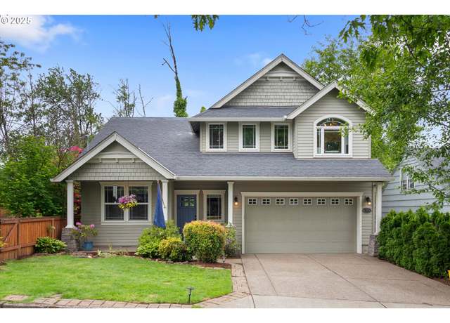 Property at 1613 SW Hume Ct, Portland, OR 97219, 4 beds, 2.5 baths