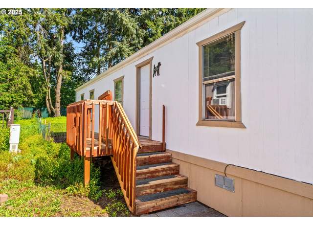 Property at 2145 31st St #31, Springfield, OR 97477, 2 beds, 2 baths