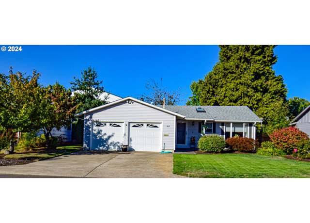 Property at 907 Oregon Way, Woodburn, OR 97071, 2 beds, 1.5 baths