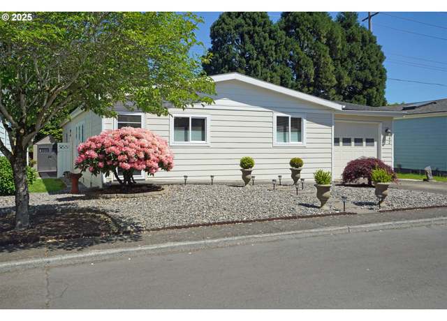 Property at 14308 NE Sandy Blvd #42, Portland, OR 97230, 3 beds, 2 baths