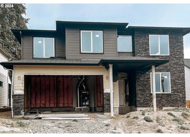 Property at 6025 NE 45th Ct, Vancouver, WA 98661, 4 beds, 2.5 baths
