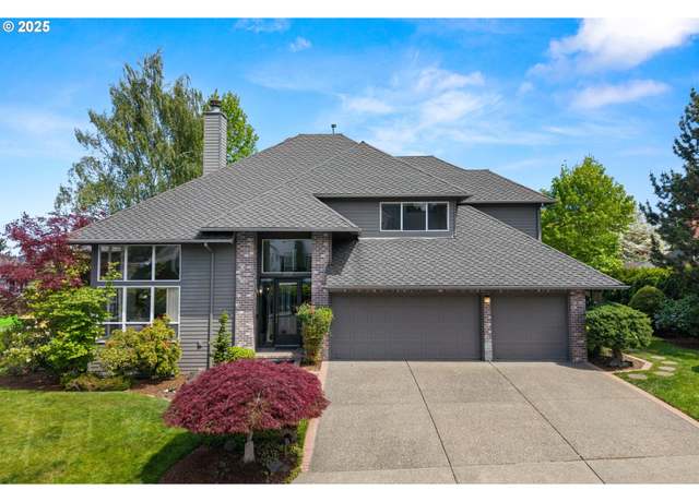Property at 14176 SW 133rd Ave, Portland, OR 97224, 4 beds, 2.5 baths