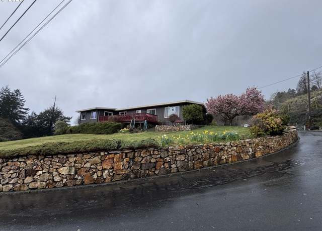 Property at 16985 Old County Rd, Brookings, OR 97415, 3 beds, 2 baths