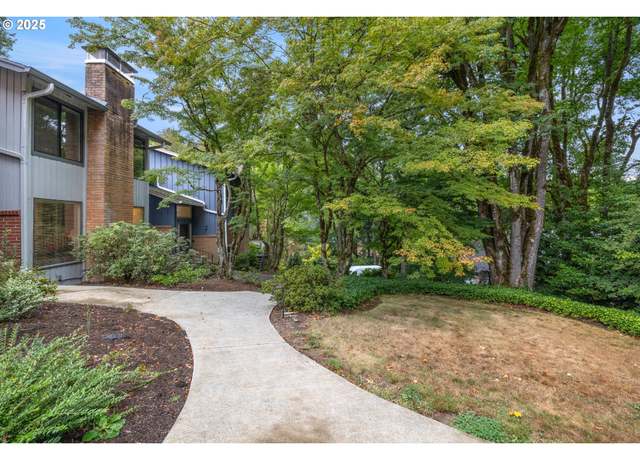 Property at 86 Wheatherstone, Lake Oswego, OR 97035, 3 beds, 2.5 baths