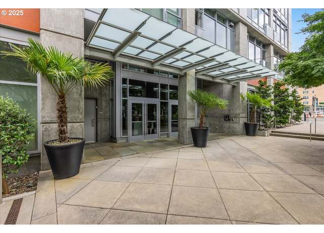 Property at 1926 W Burnside St #301, Portland, OR 97209, 2 beds, 2 baths