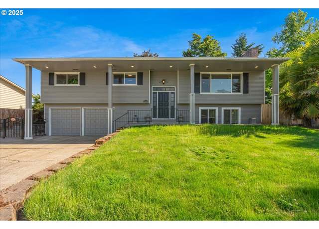 Property at 2706 SE Spruce St, Hillsboro, OR 97123, 8 beds, 4 baths