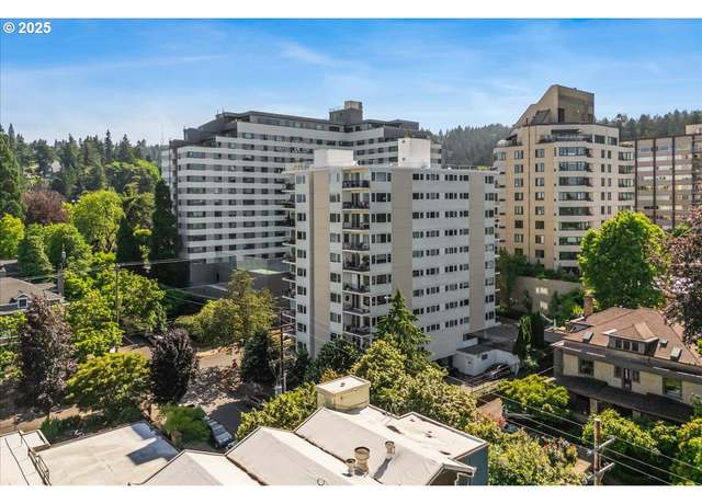 Property at 2211 SW Park Pl #202, Portland, OR 97205, 2 beds, 2 baths