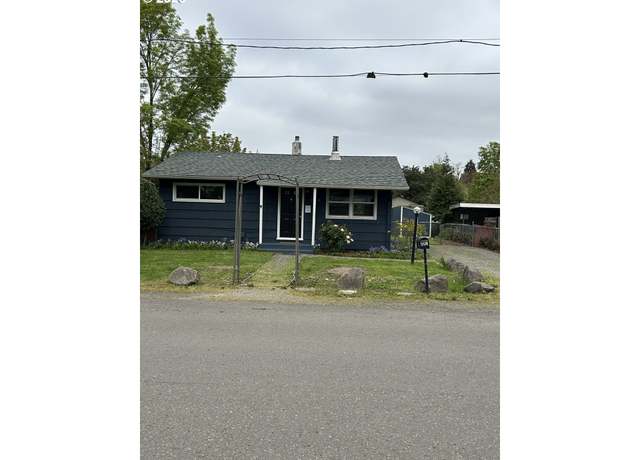Property at 9804 NE 2nd St, Vancouver, WA 98664, 2 beds, 1 bath