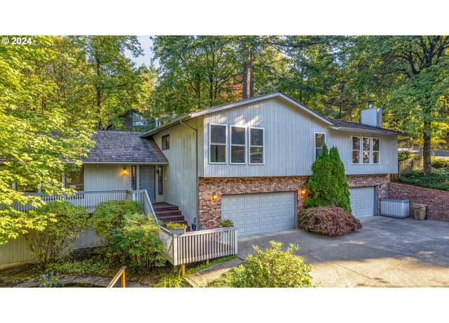 Property at 1 Bernini Ct, Lake Oswego, OR 97035, 4 beds, 3.5 baths