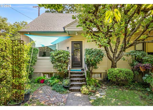 Property at 1518 SE Main St, Portland, OR 97214, 2 beds, 1.5 baths
