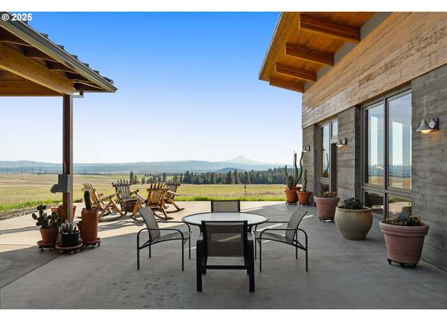 Property at 505 Knight Rd, Goldendale, WA 98620, 3 beds, 2 baths
