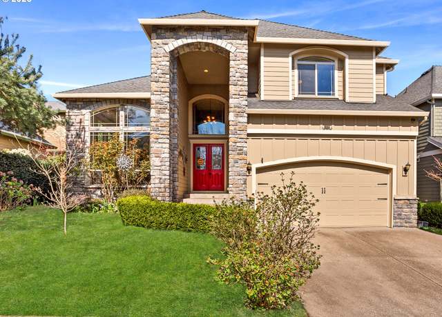 Property at 889 W T St, Washougal, WA 98671, 4 beds, 3 baths