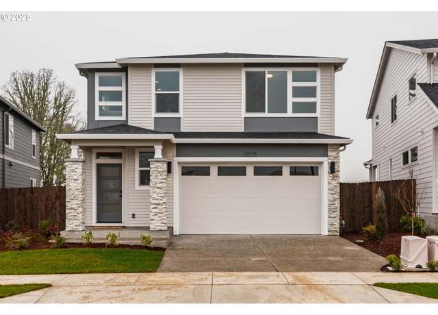 Property at 12075 SW Silvertip St, Beaverton, OR 97007, 3 beds, 2.5 baths